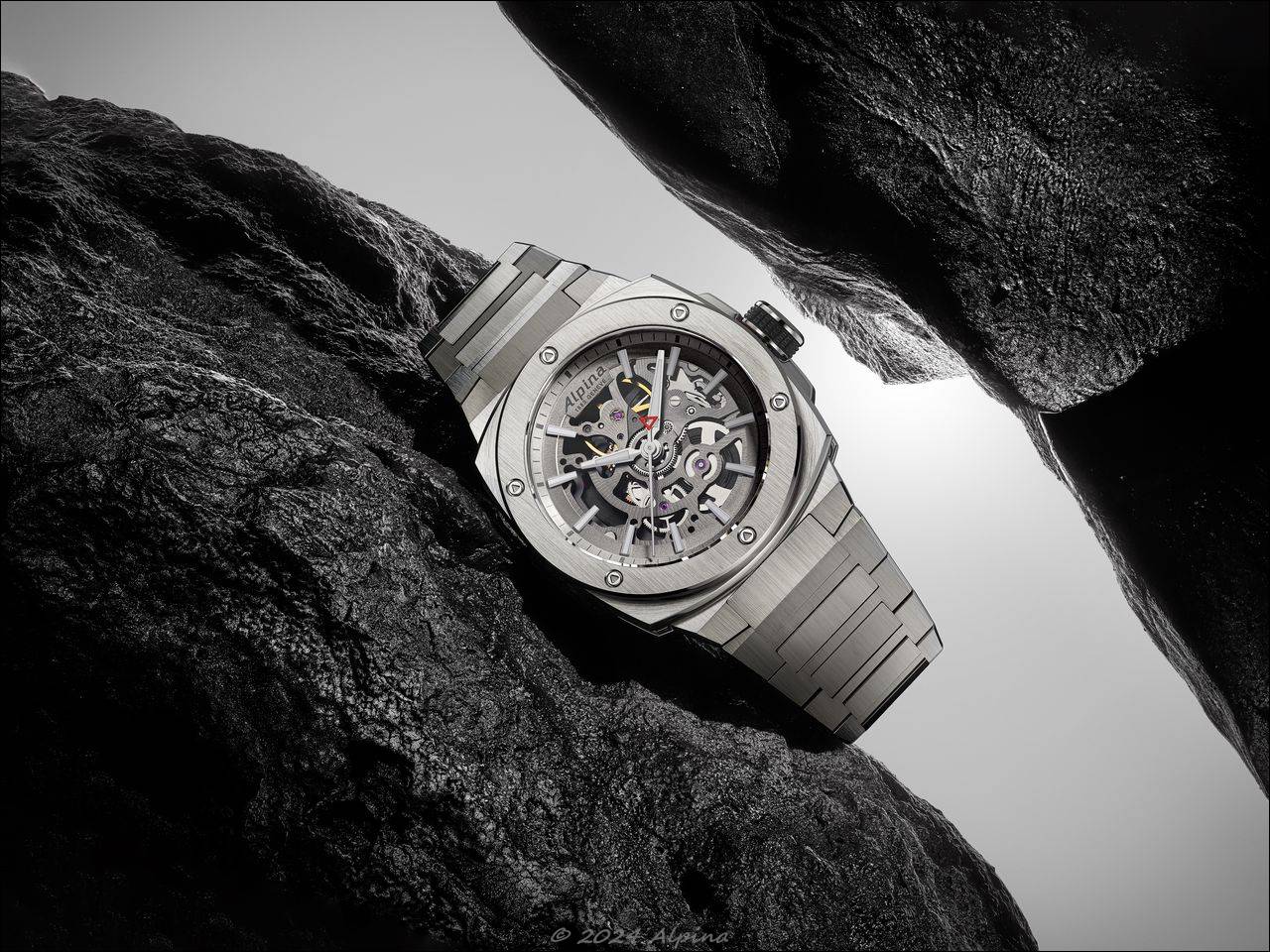 Alpiner Extreme Skeleton Automatic